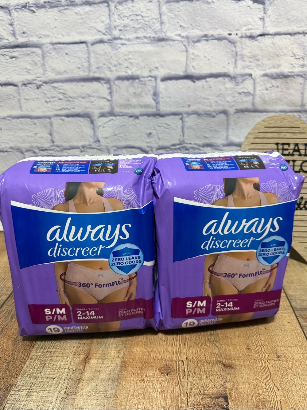 2 Pack Always Discreet Underwear Small 19 Size 2-14 Count Each 38 Total New. 
Ne